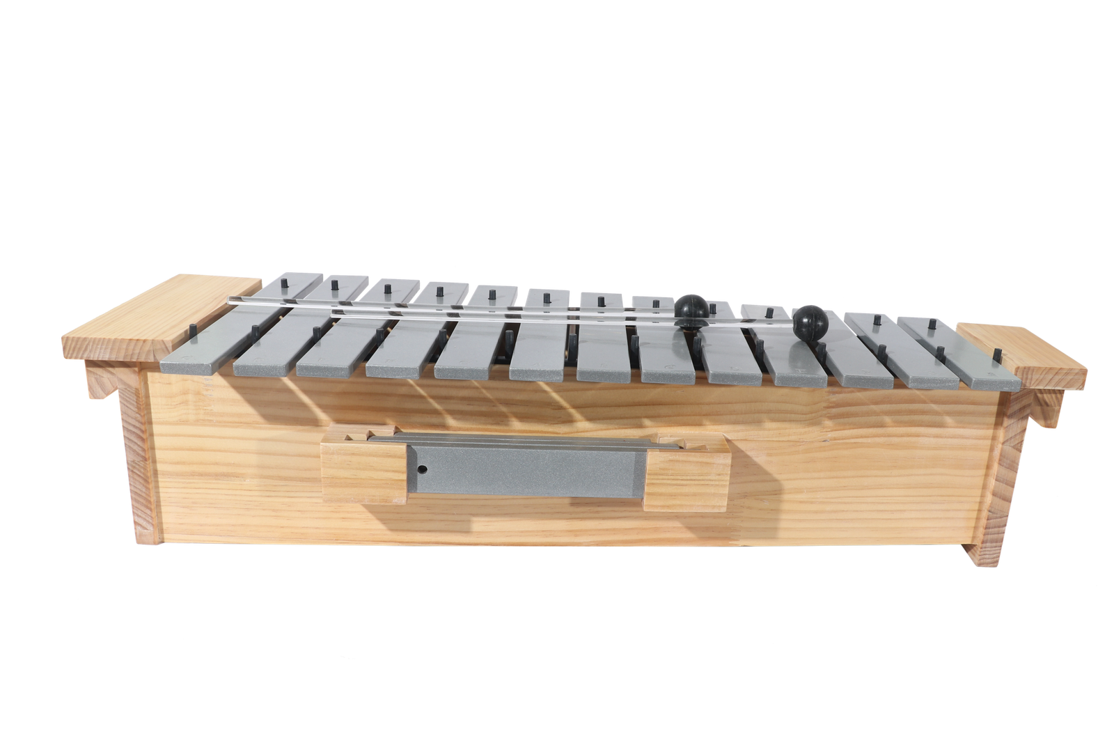 X028-1 tenor metallophone with aluminium bars and wooden resonator body